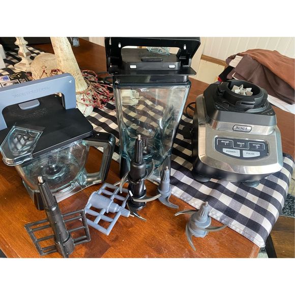 Ninja Kitchen Ninja Kitchen System Bl70 30 Blender 72oz 40oz With Blades Poshmark